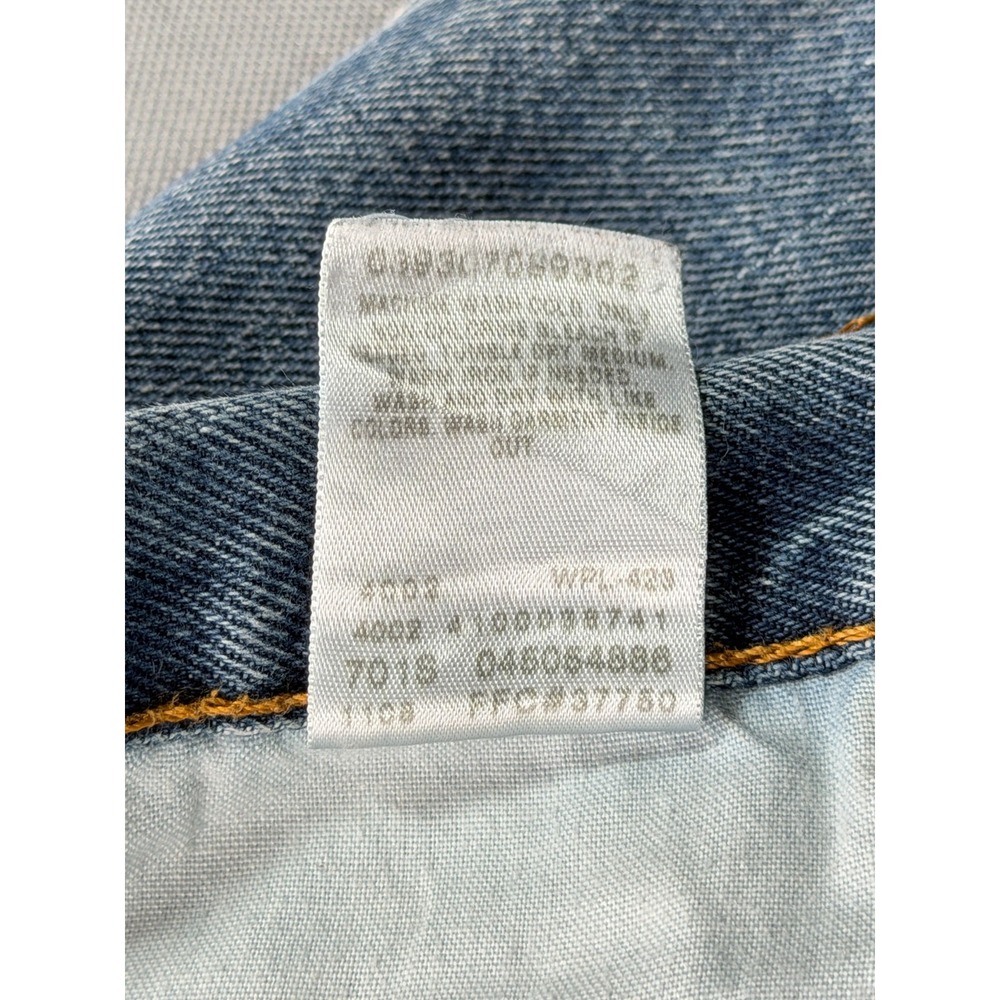 Levis 505 Regular Fit Jeans Light Wash Straight Leg Denim Big & Tall Men's 42x38 - Picture 9 of 15